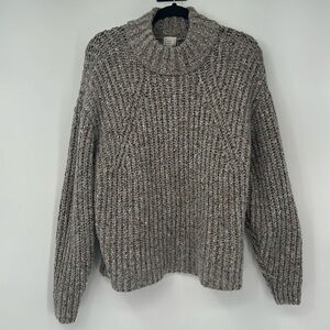 Size Large A New Day Sweater pullover